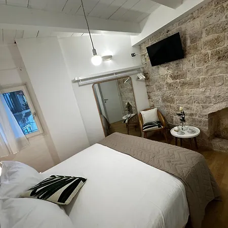 Dimora Storica La Torretta Apartment Bari